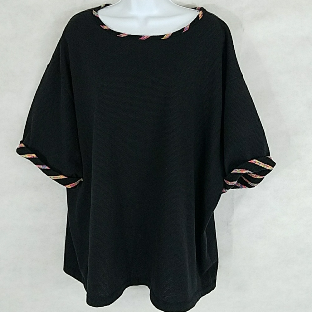 Plus sized European Club top with colorful trim